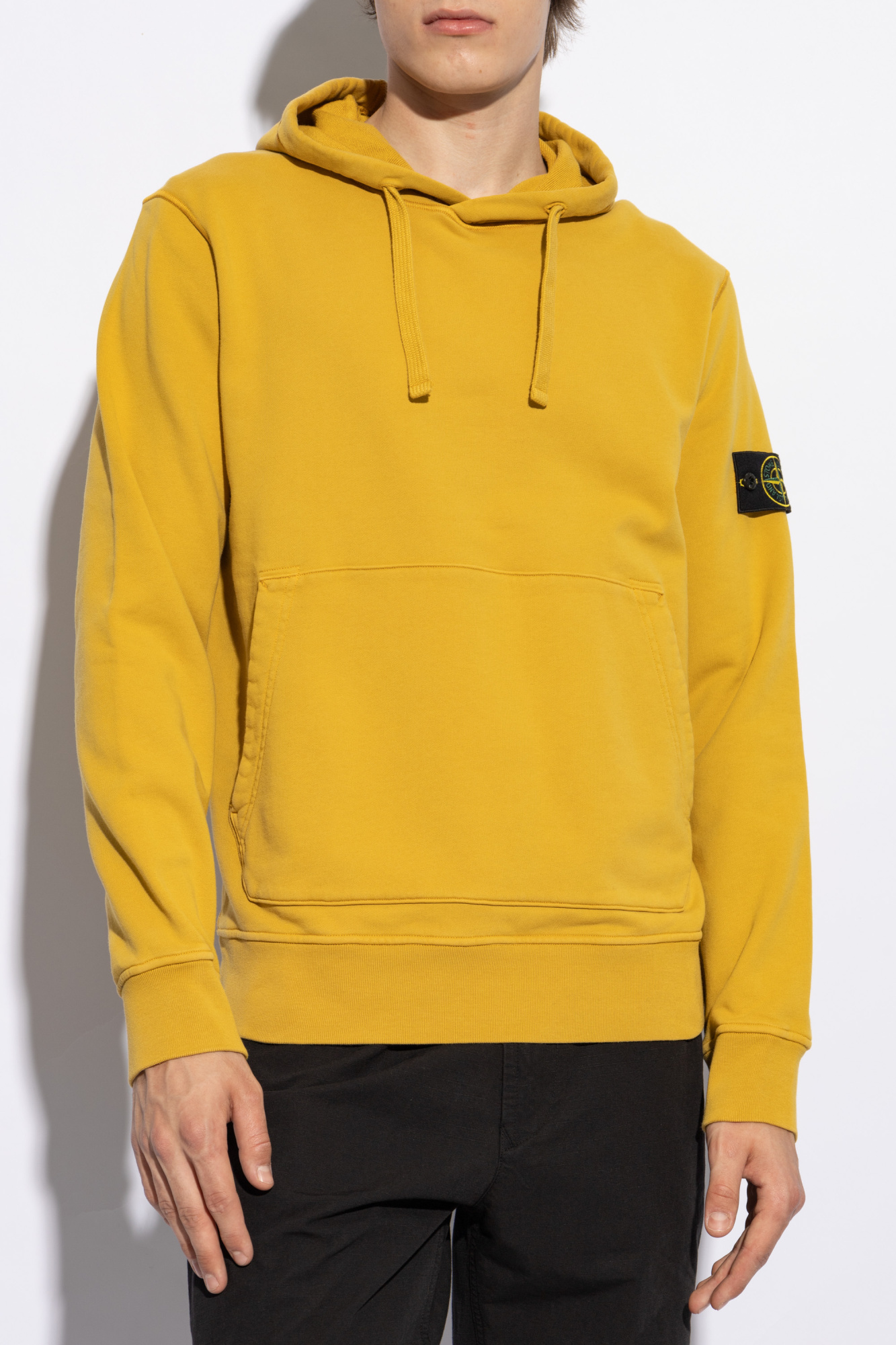 Hoodie stone island noir best sale